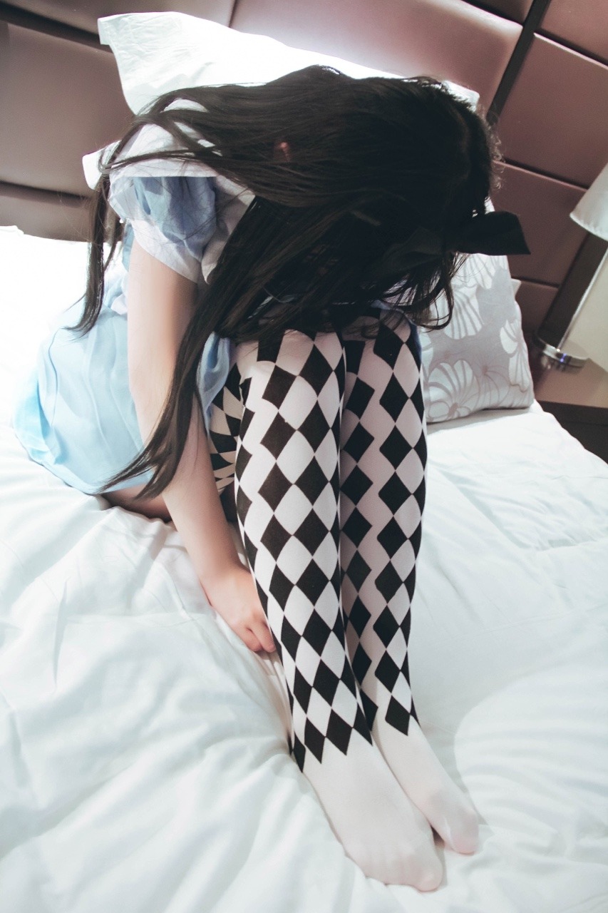 loliuu1:  好嫩