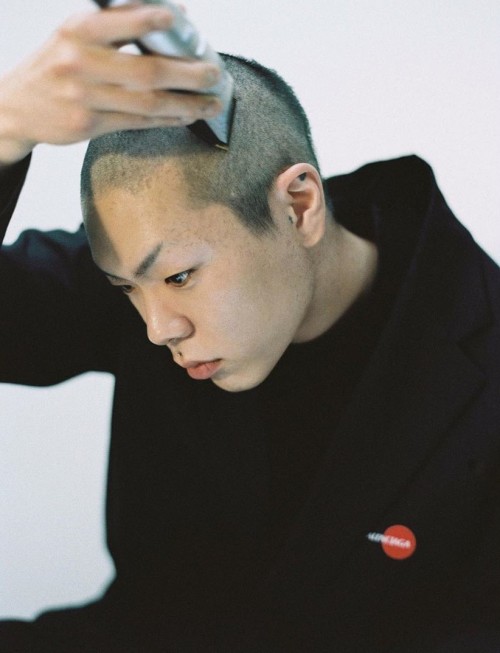 bandhyukoh:  HYUKOH for W Korea (June 2020) - Turn Up The Music  