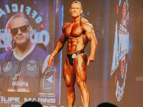 hopkinssaul - RATHER IT'S BODYBUILDING OR WRESTLING, I ALWAYS LIKE WHAT I SEE