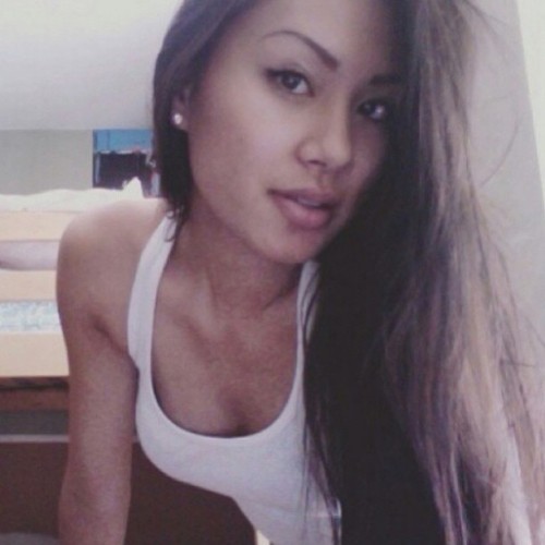 fuckyeahhsexyasians:  Follow @itskeyahra_ on Instagram