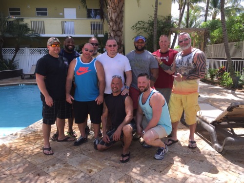 bannybear1: Always fun with the fellas.