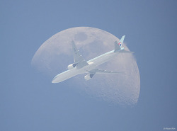 nasa-daily:  An Airplane in Front of the Moon   via NASA https://ift.tt/2lQ8f3b