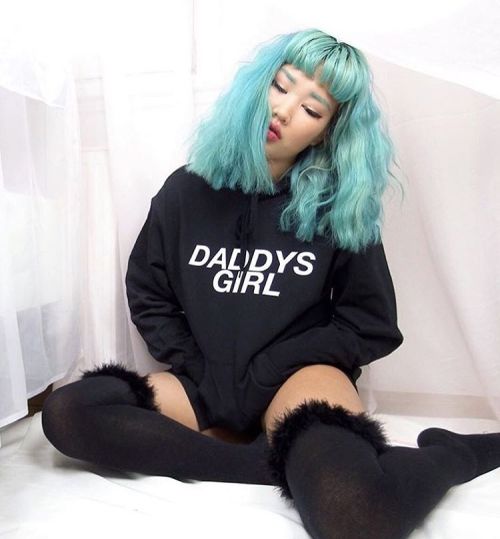 satanicspacecat:  kimdixi:  Daddys girl ✨🍭 @michellemoe  I need that jumper so bad. Anyone know where I can find it? 