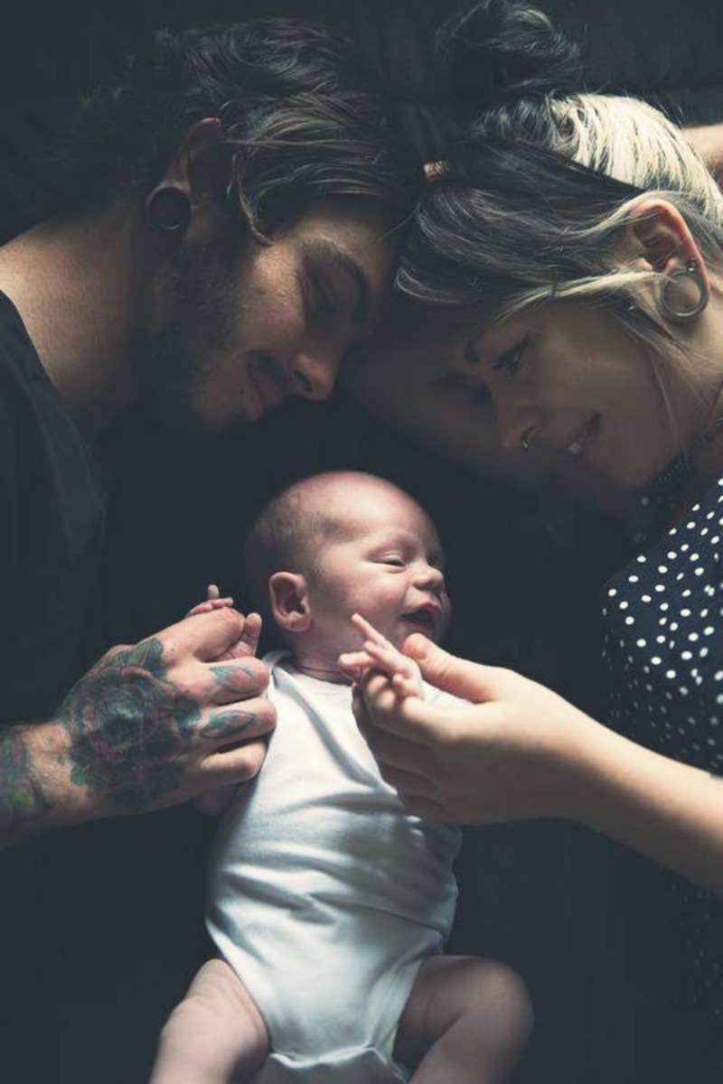 bigünherşeydeğişir on Tumblr: Image tagged with family, cute family, baby  and father