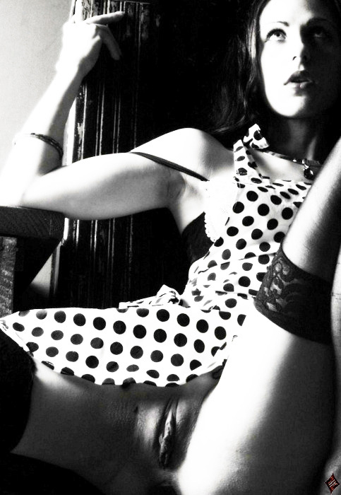 my-sins-within:  Polka-dots…. I love polka-dots 