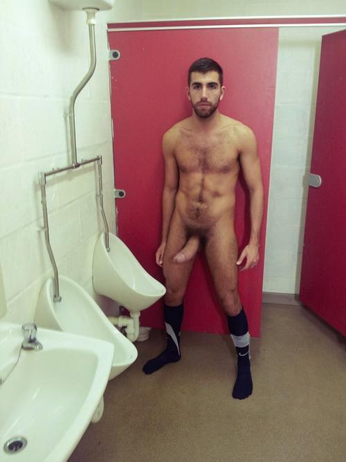 http://g4y-p0rn-l0v3r.tumblr.com/post/119851727835