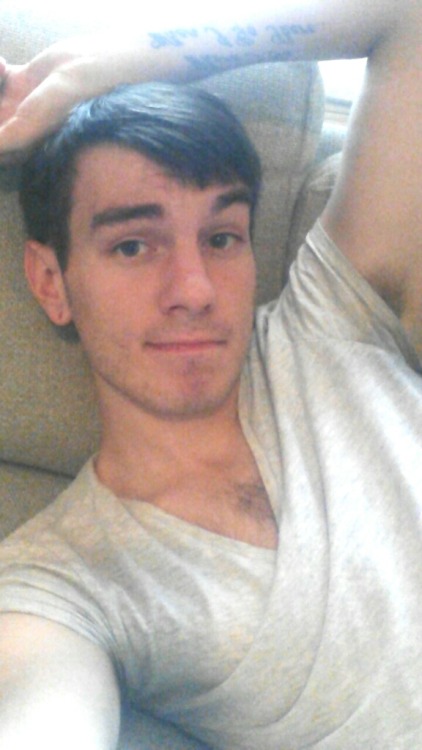 thosehardesttolove:  I think I’m suffering from bad coffee crash. 