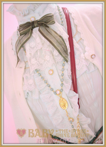 ~ A Spring time casual lolita coordinate featured in a Weekly Coordinates post!~ Feels like a stroll