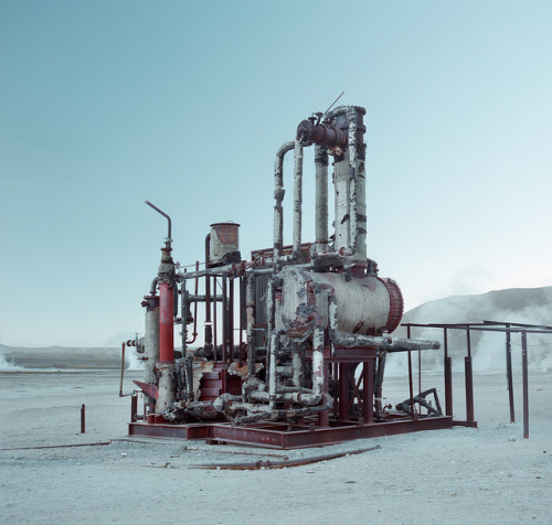 Steampunk at the top of the world by Reuben Wu on Flickr.More Landscapes here.