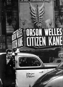 historicaltimes:  Orson Welles at the Citizen