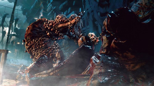 abyssgravelord:  lordranandbeyond:  New Bloodborne screenshots from Famitsu!  euphoric hats confirmed! 