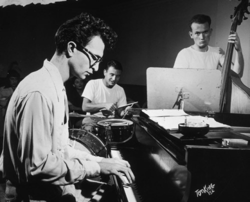 gregorygalloway:Dave Brubeck, Cal Tjader and Ron Cotty, 1950