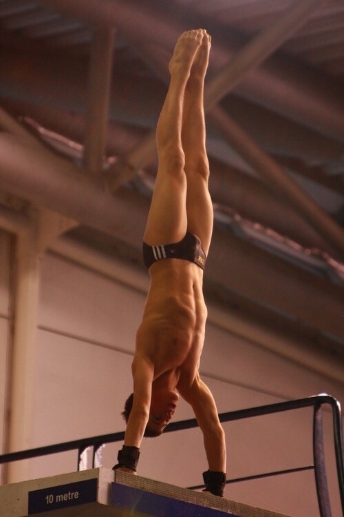https://sexyboysbeingsexy.tumblr.com/post/118125434199