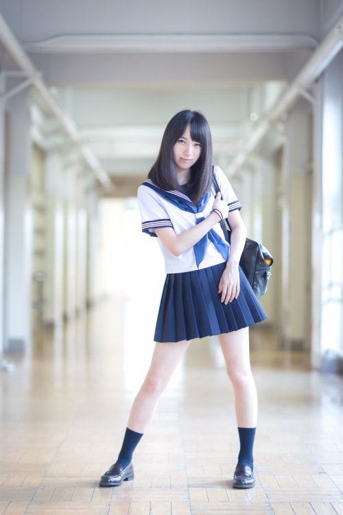 Alone At School - Katagari Nana (片桐ななさん) 