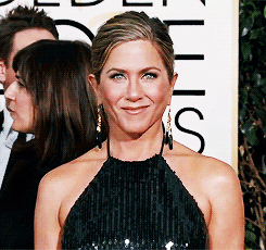  Jennifer Aniston at the 72nd Annual Golden Globe Awards red carpet. 
