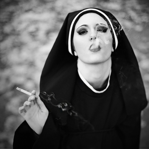 NUN Karolina Pe by freemax