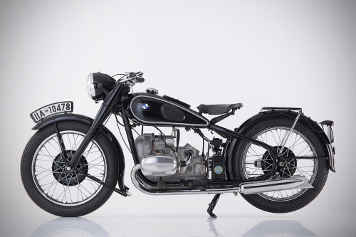 mikeshouts:  90 Years of BMW Motorrad. classic BMW two-wheelers (from top-bottom): BMW R 32 [1923], BMW R 12 [1935], BMW R 5 [1936], and BMW R 51/3 [1951] 