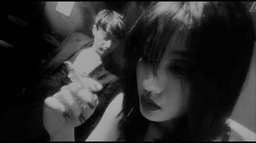 ouugg:  I feel very warm.   Fallen Angels (墮落天使), dir. Wong Kar-Wai (1995)