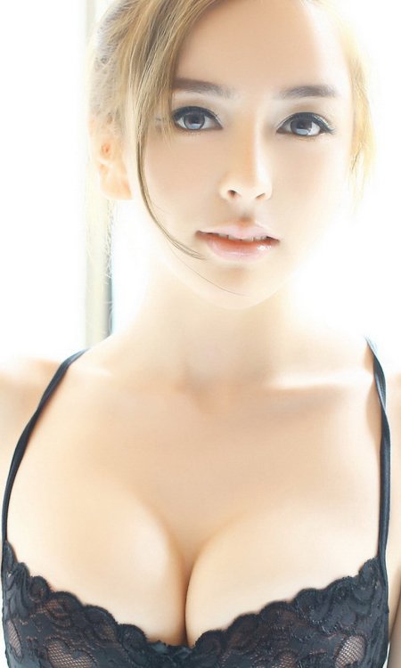 hot-girls-asia:  hot-girls-asia:    Chio bu        More at http://chioeve.com    넘사벽