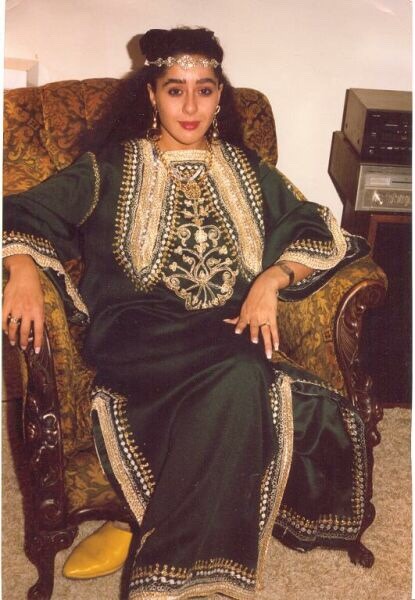 myjewishaesthetic:Jewish Moroccan Woman in Traditional Clothing, France, 2005