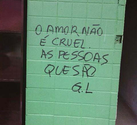 hoje dois pedaços do céu mora dentro de mim