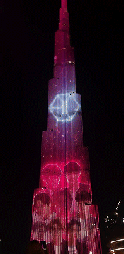 sefuns:EXO goes down in history as first ever non-royal figures to appear in Burj Khalifa Light Show