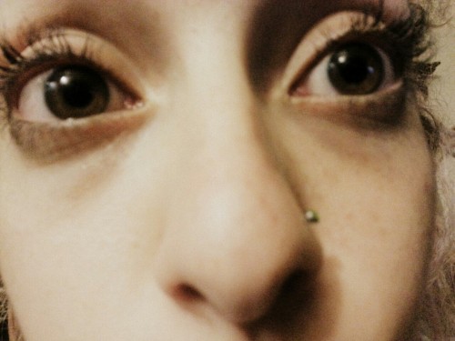 indicagirl:  high eyes moodstoned  Dem eyes..