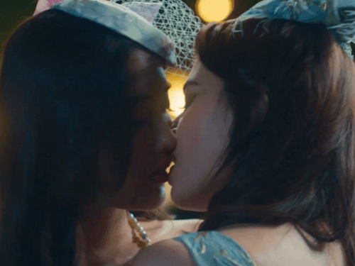 AAAAAHHH MY LESBIAN GOD