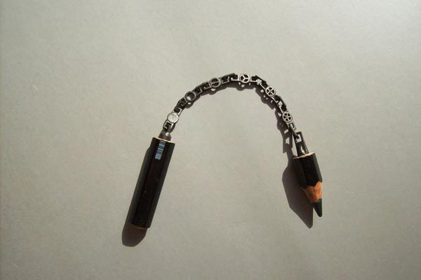 urhajos:  Amazing carved pencil sculptures by cerkahegyzo