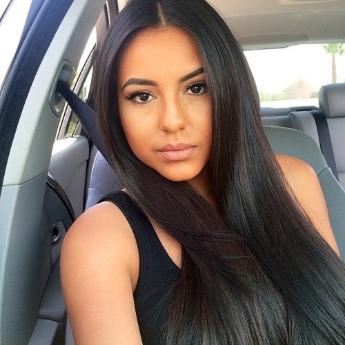 bombshellssonly:  @paolameza_ 💋  Beauty!Submit @str8forts@yahoo.com, Reblog, like, follow…  http://1moreburpee.tumblr.com