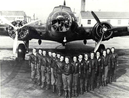Congress Approves Arlington Cemetery Burials For Female WWII Pilots