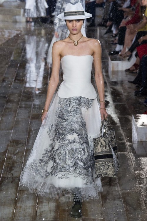 fashion-choices:  Christian Dior | Resort 2019