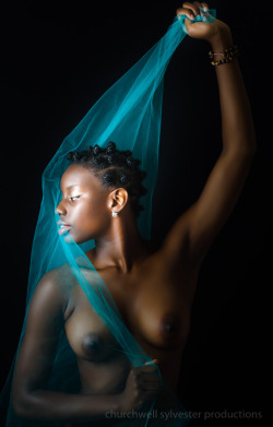 nyasiasylvesterphotography:  Photographer-MUA-Lighting-Retoucher: