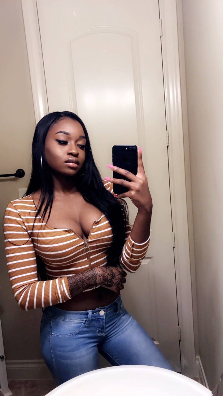 chandlerrichards:  titties  IG: AshleyEmilli  Snap: AshleyEmilli