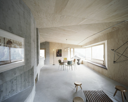 internalisecarlo:Part of the holiday house created by Andreas Fuhrimann Gabrielle Hächler Architekt