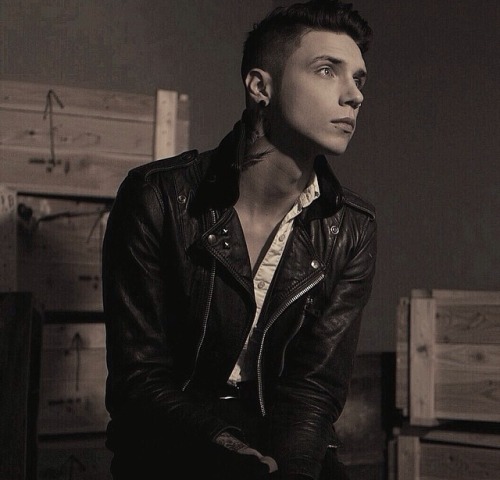 Porn photo nothinbutbiersack:Take a moment to bask in
