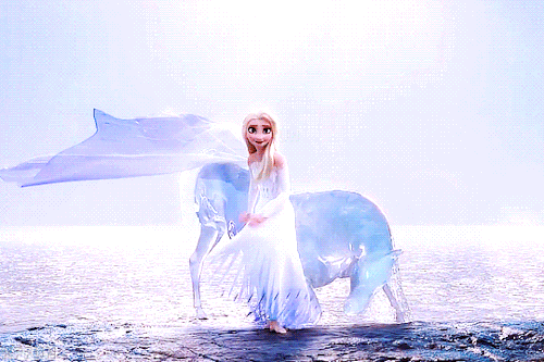 Anna Seeing Elsa For The First Time After Her Transformations