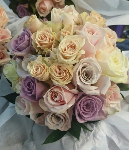 buddingflorist:  Bridesmaids bouquet 💐  