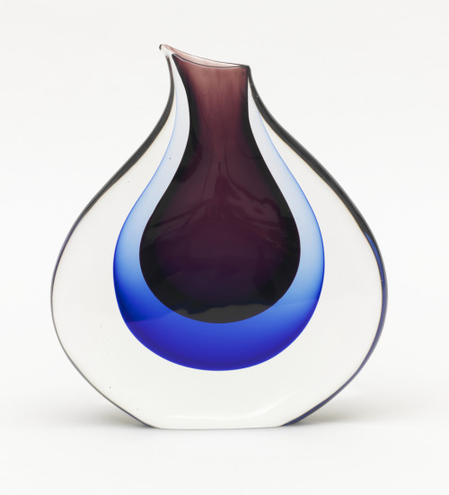 Salviati & Company, Vase, 1960. Murano, Italy. Via Cooper Hewitt