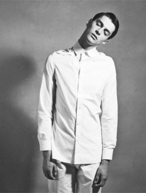 fuckyeahmatthewbell:  Matthew Bell in “The 4th Floor - Charpter 12” Photographed by Cecilie Harris for Boys by Girls  