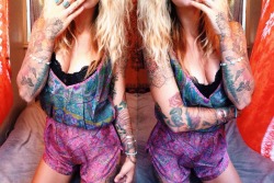 reesuhhh:  Love this romper. thenakedtiger 