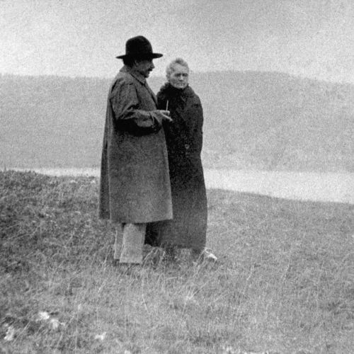  Albert Einstein and Marie Skłodowska Curie stroll near lake Geneva, Switzerland in 1929. 