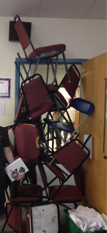 catchinthesilence: So today in school a kid decided to build a barricade in the doorway. He then bla