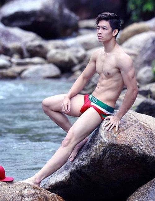 jbrandon704:  A collection of Sexy Asian Gods from all over the net.jbrandon704.tumblr.com