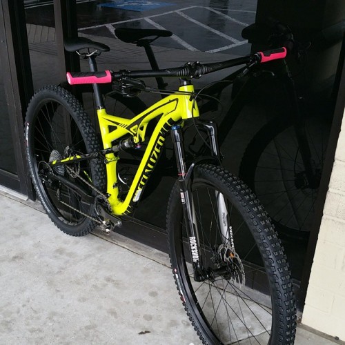 greasedm0nkey: All finished up and ready to ride! My new camber evo. #specialized #camber #camberevo