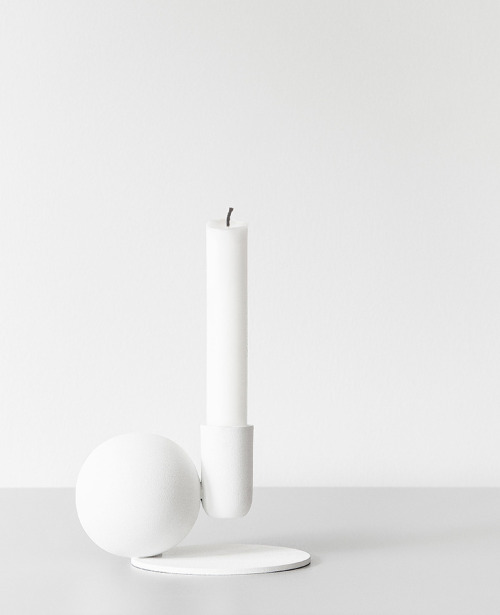 monvrchy:  silver-blonde:Optical Candle Holder by Menu  da rk pa le