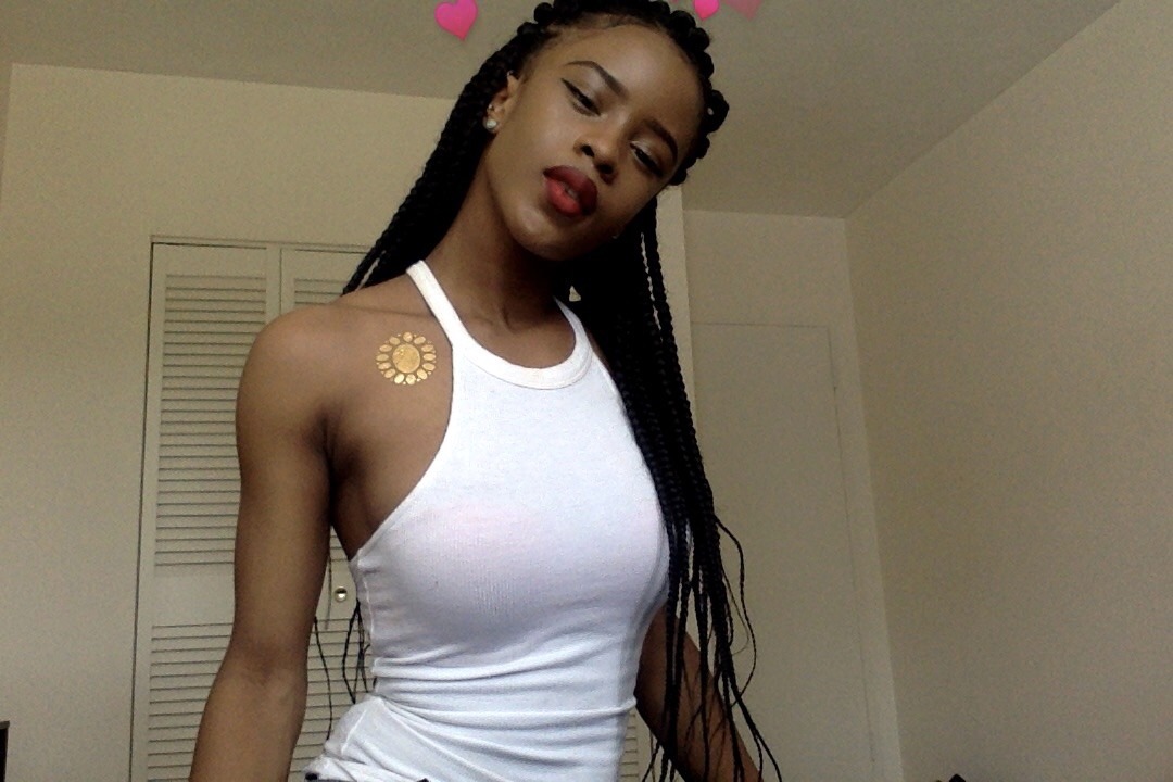 http-voss:  thephanbee:  Love my braids 😊✨  Yo I just fell in love 😍 