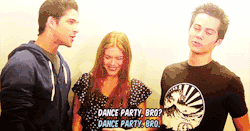 justalphathings:  BRING FORTH THE DANCE PARTY!!!