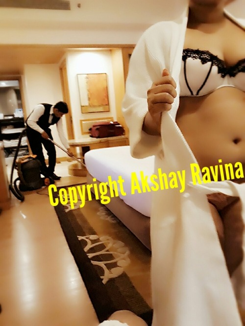 akshayravina:  Hotel House keeping Dare! porn pictures
