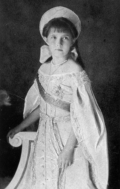 malenkaya-glosoli: Grand Duchess Anastasia Nikolaevna Romanova of Russia (1901-1918), year 1911. Ori